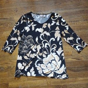 Chico's black 3/4 sleeve blouse tan flowers size 2